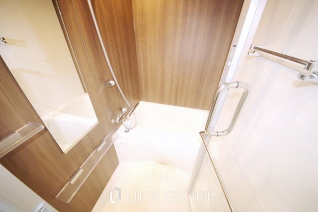 バス・シャワールーム　風呂