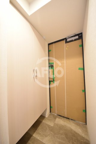 玄関　エスリード九条スタシオン　玄関スペース