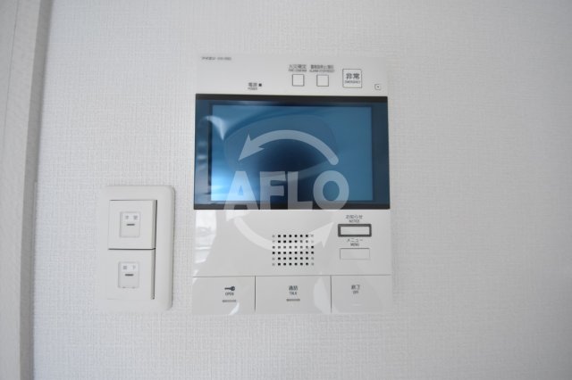セキュリティ　エスリード九条スタシオン　ＴＶ付モニターフォン