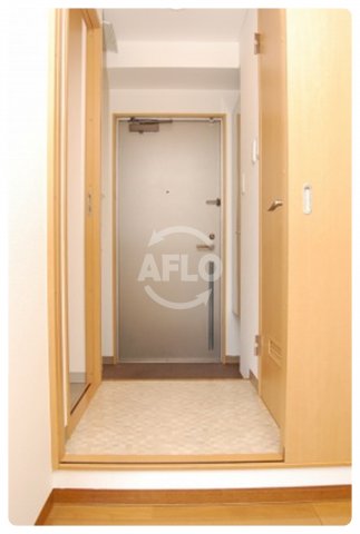 玄関　ラシーヌ天王寺　玄関