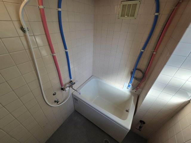 バス・シャワールーム　日々の疲れを癒すお風呂付です