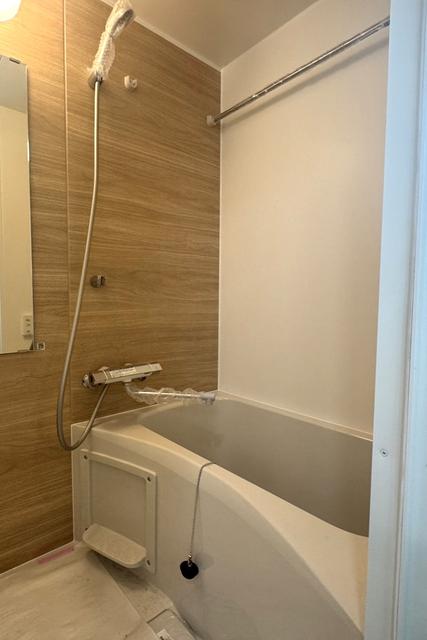 バス・シャワールーム　バス　※同物件・同仕様画像