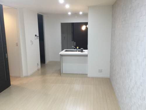 その他部屋・スペース　白を基調としたＬＤＫデス。