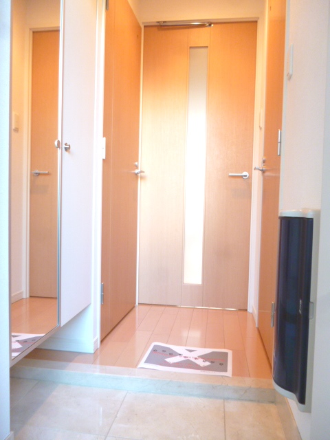 玄関　玄関※別部屋参考写真