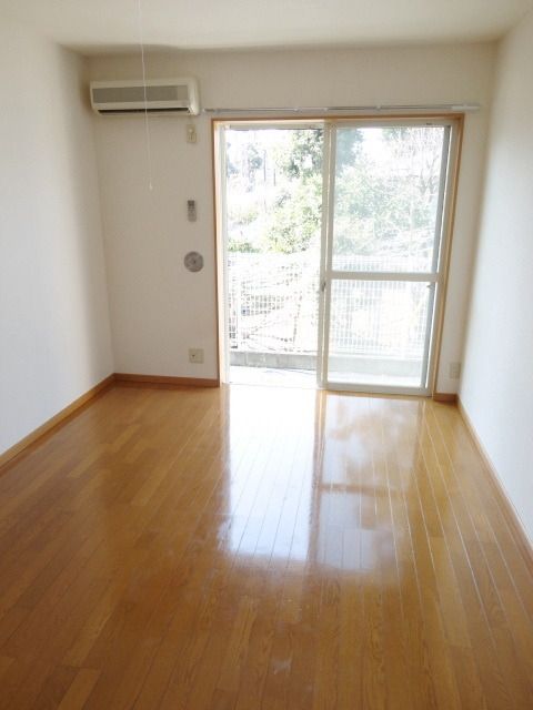 その他部屋・スペース　★明るくて気持ちの良い洋室です★