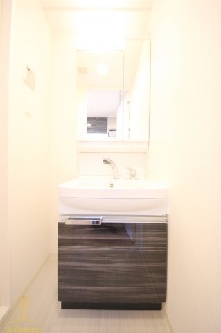 洗面設備　ファステート大阪ドームライズ