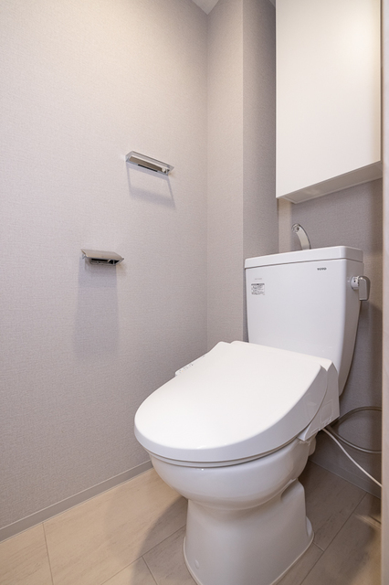 トイレ　※写真は同タイプ住戸です。