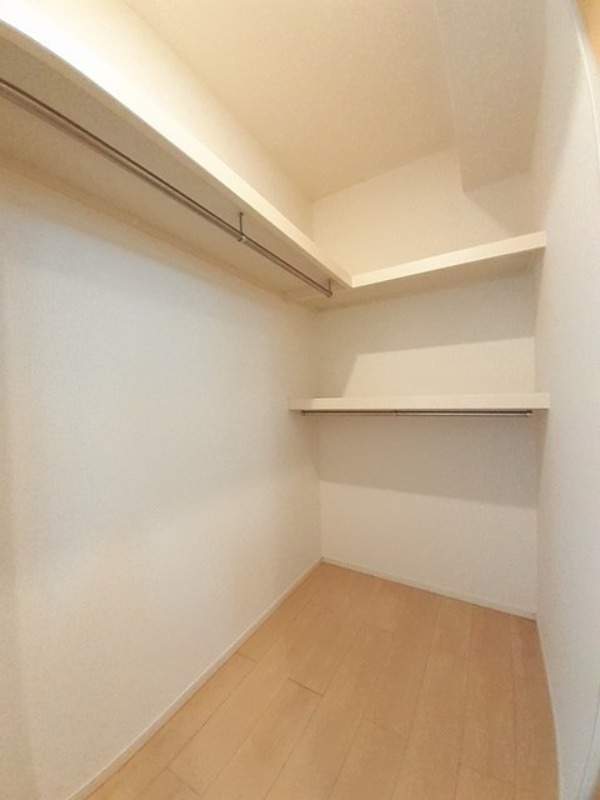 収納　図面と現状に相違がある場合には現状を優先