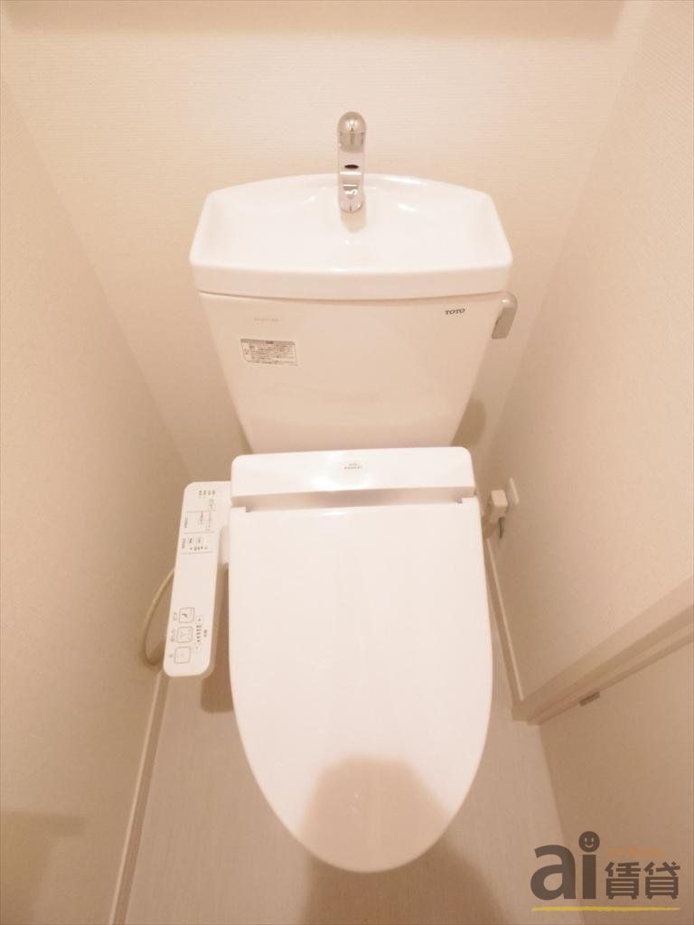 トイレ　※同施工写真です。