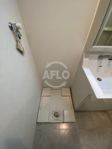 その他設備　アーデンタワー西本町　洗濯パン