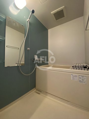 バス・シャワールーム　アーデンタワー西本町　浴室