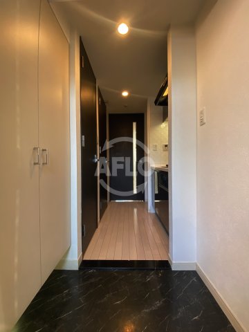 玄関　アーデンタワー西本町　玄関