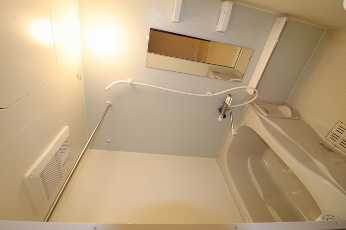 バス・シャワールーム　浴室換気乾燥機