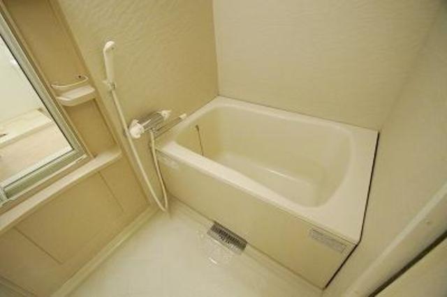 バス・シャワールーム　玄関