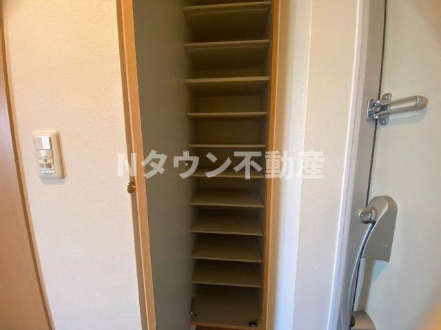 収納　十分な収納スペースがあります