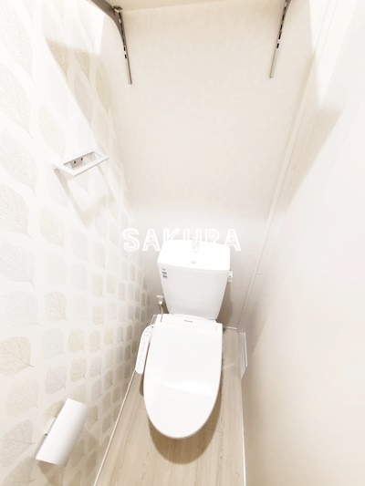 トイレ　嬉しい温水洗浄便座♪