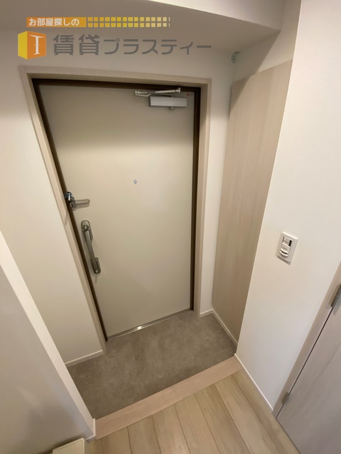 玄関　シューズボックス付き