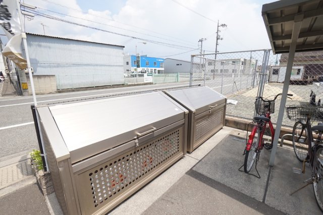 その他設備　ごみ置き場