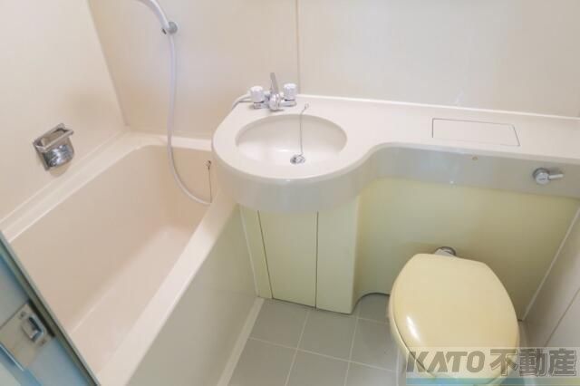 バス・シャワールーム　バス