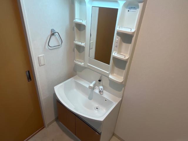 洗面設備　洗髪洗面化粧台