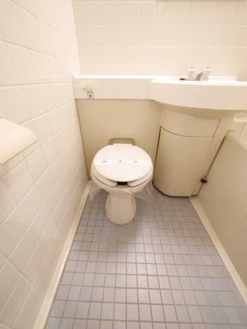 トイレ　東急ドエルアルス早稲田　406