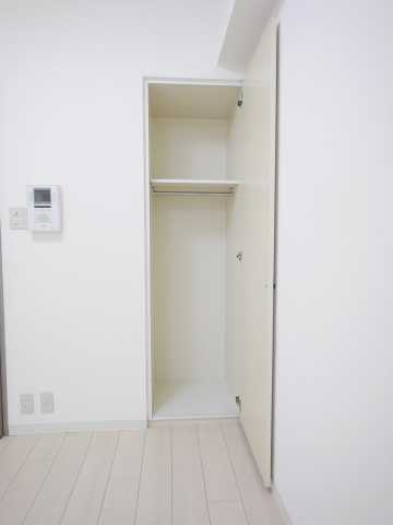 収納　東急ドエルアルス早稲田　406