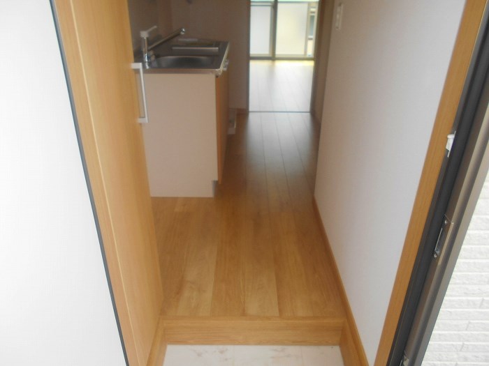 玄関　同タイプ別部屋参考写真