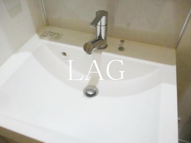 洗面設備　洗面台です。