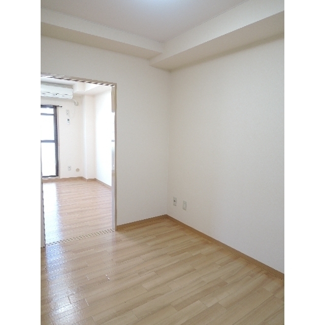 居室・リビング　※同タイプ別部屋の写真になります