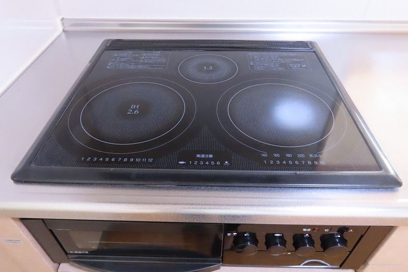 その他設備　IHクッキングヒーター