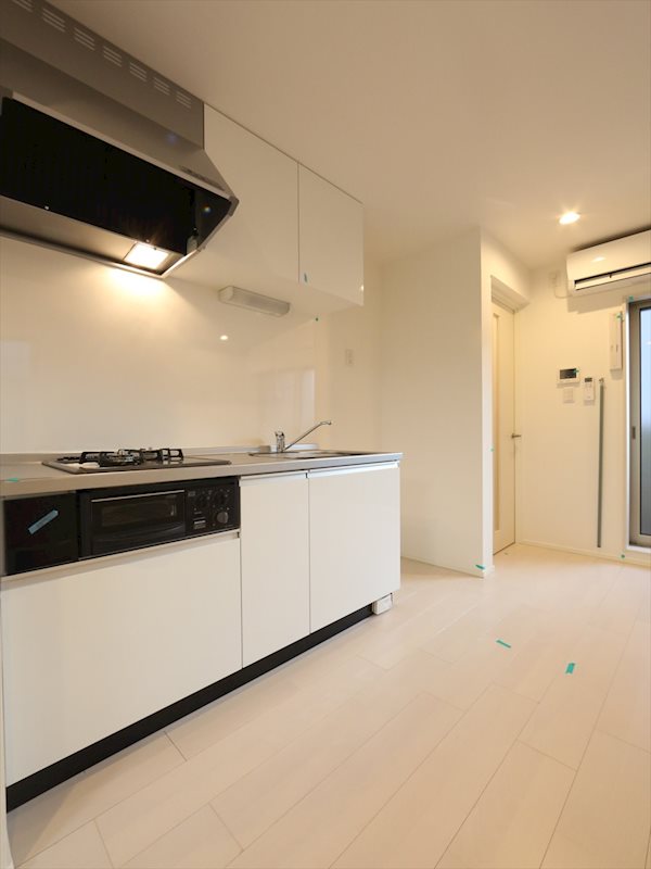 キッチン　システムキッチン（ガス2口コンログリル付）同仕様写真