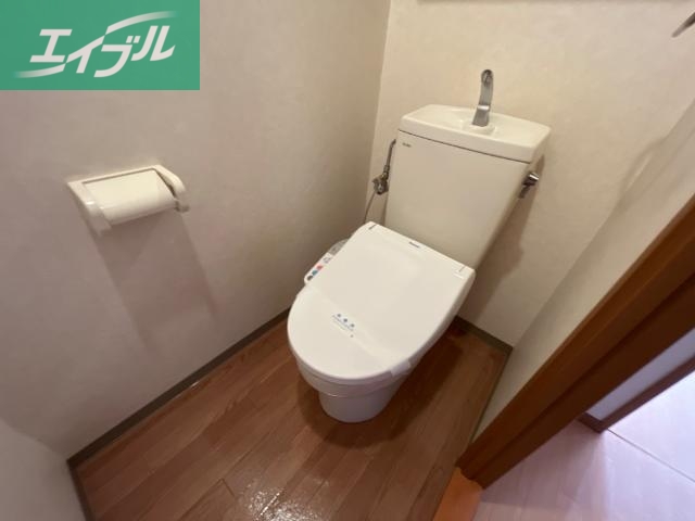 トイレ　シャワー付トイレ