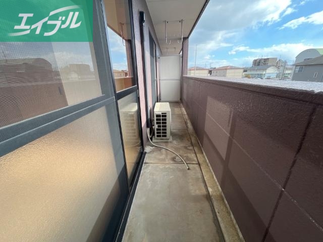 バルコニー　ベランダ