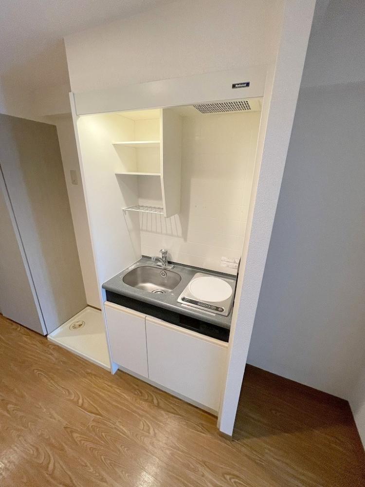 キッチン　IHクッキングヒーター