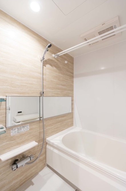 バス・シャワールーム　★追炊き・浴室乾燥機付きのお風呂★