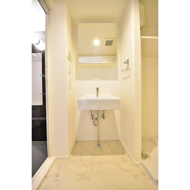 その他部屋・スペース　明るい色調の室内です