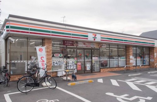 コンビニ　セブンイレブン 方南1丁目店（コンビニ）まで130m