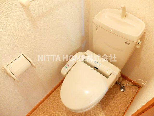 トイレ　ウォシュレットも設置済み◎