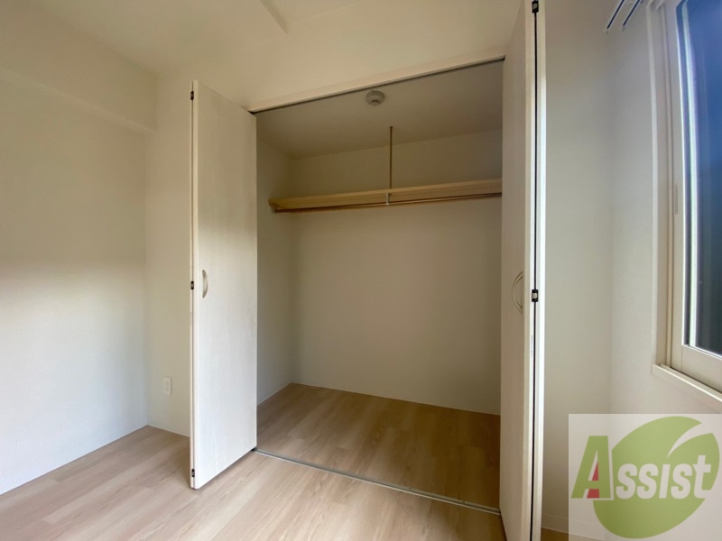 収納　洋室にはクローゼットがあるのですっきり片付きそうです。