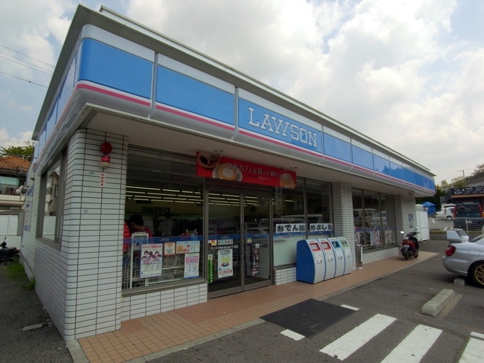 コンビニ　ローソン 垂水桃山台二丁目店（コンビニ）まで230m