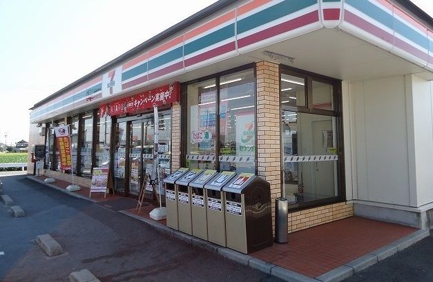 コンビニ　セブンイレブン小城牛津店（コンビニ）まで750m