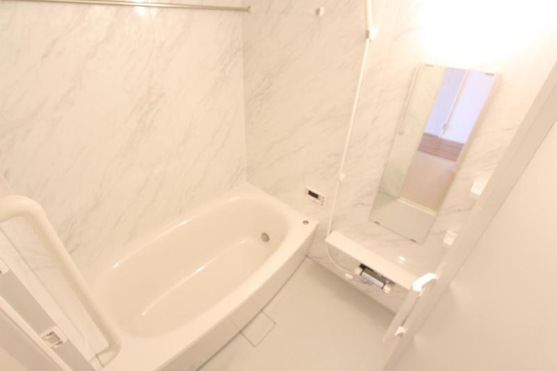 バス・シャワールーム　同タイプ・参考写真