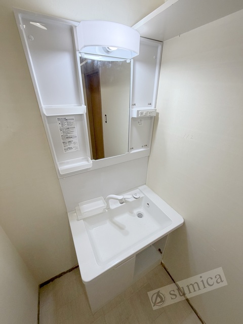 洗面設備　洗面脱衣所付き！独立洗面台が便利です♪♪