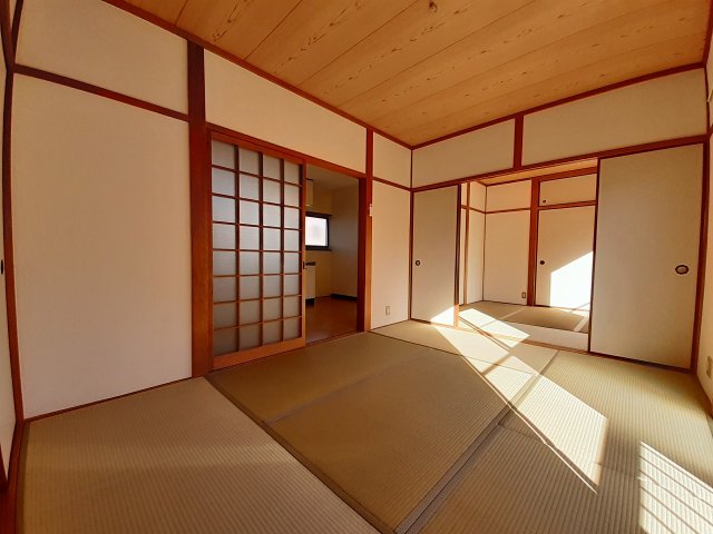 居室・リビング　※過去の室内写真のため現況と異なる場合があります