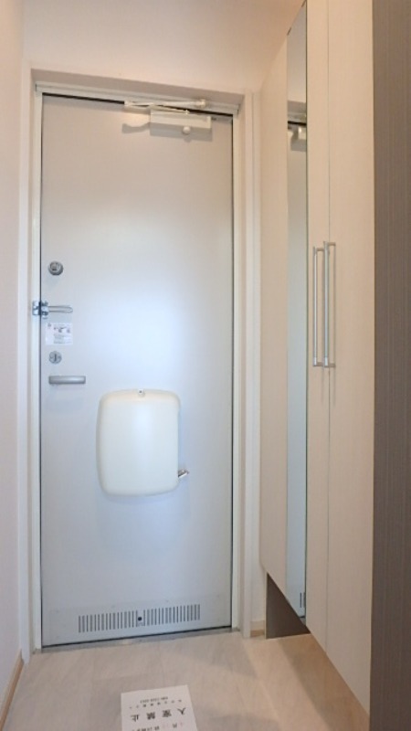 玄関　図面と現状に相違がある場合には現状を優先