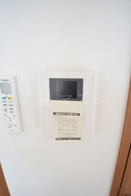 セキュリティ　モニター付インターホン