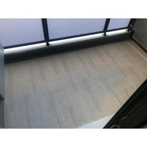 バルコニー　ベランダ