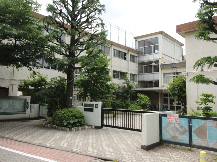小学校　区立大岡山小学校（小学校）まで180m