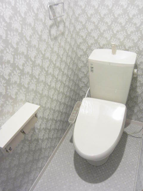 トイレ　洗浄便座