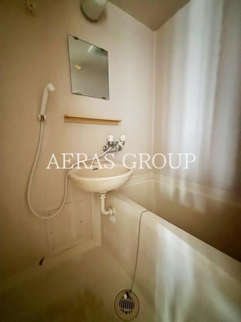 バス・シャワールーム　別部屋同仕様タイプ